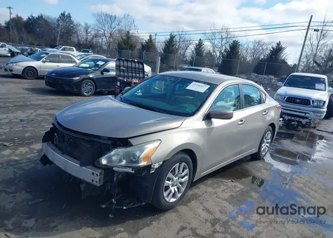 2013 Nissan Altima 2.5 S z USA, uszkodzony, nr VIN 1N4AL3AP9DC165340
